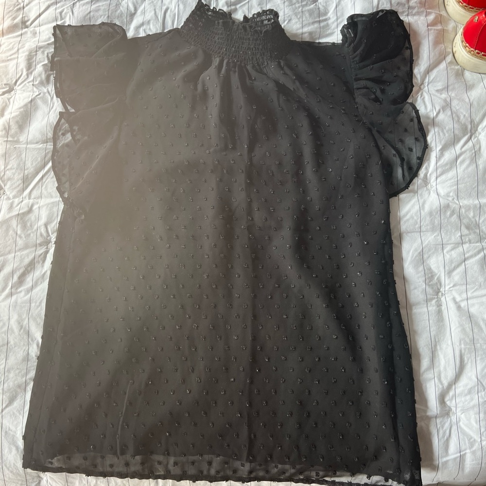 Revolve Ruffled Clip Dot Sleeveless Blouse